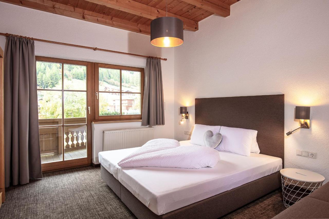 Vizensn Living Hotel Solden Exterior photo