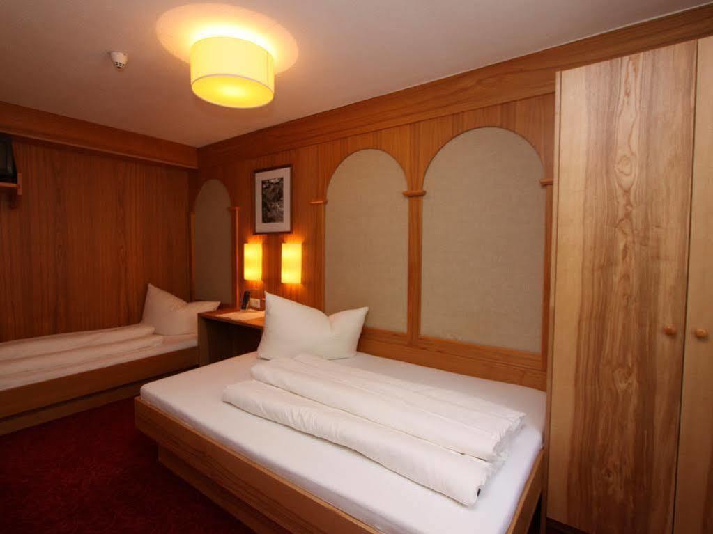 Vizensn Living Hotel Solden Exterior photo