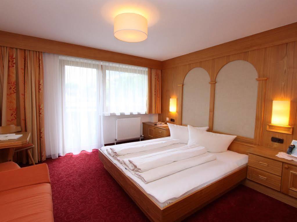 Vizensn Living Hotel Solden Exterior photo
